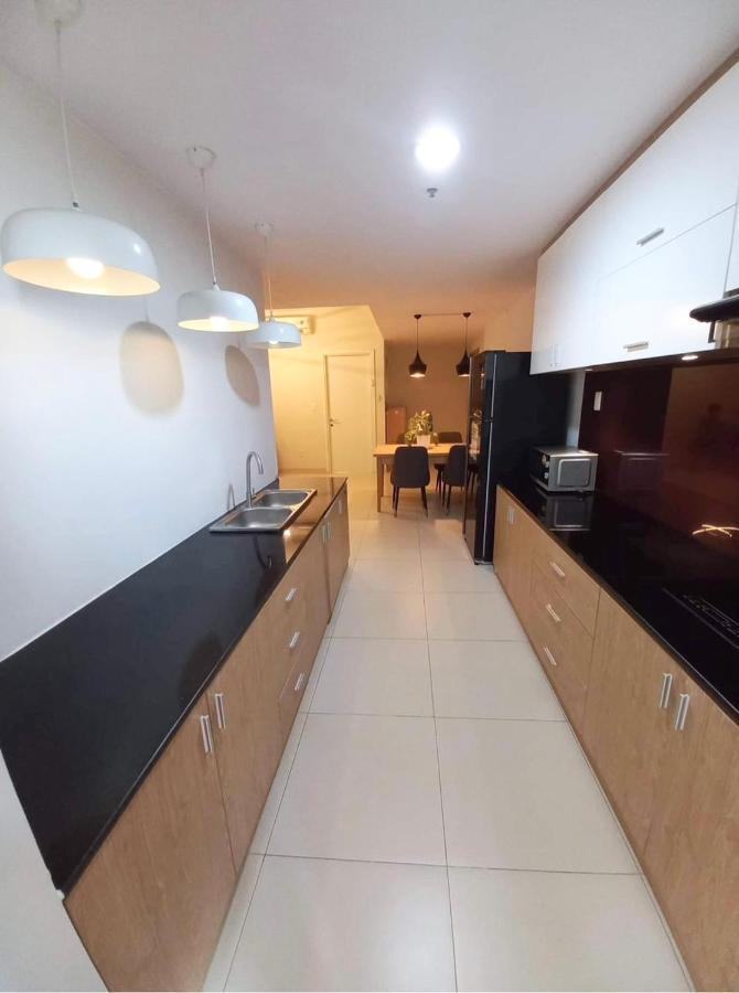 Apartment Sunset And Riverview - Masteri Thao Dien *